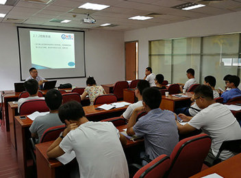 江（jiāng）蘇草莓视频在线製藥機械製（zhì）造有限（xiàn）公司